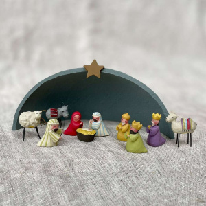 Julekrybbe med stall - 2,5 cm